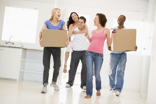 Removal van complaint process beginning with a customer issue report