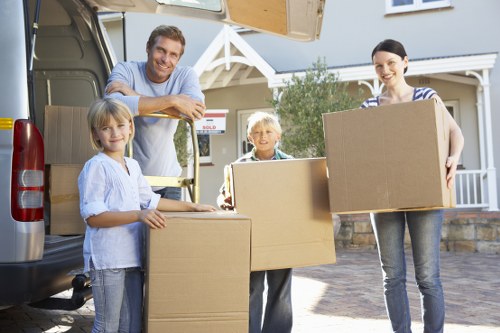 Local moving truck service covering Elephant And Castle and nearby areas