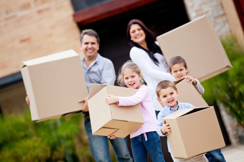 Residential flat move with man and van support in Elephant and Castle