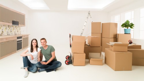 Reliable removal van service in Elephant and Castle for modern moving needs