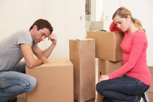 Local movers navigating apartment access in Elephant and Castle
