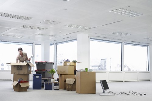 Free quote policy for Elephant and Castle removal van customers